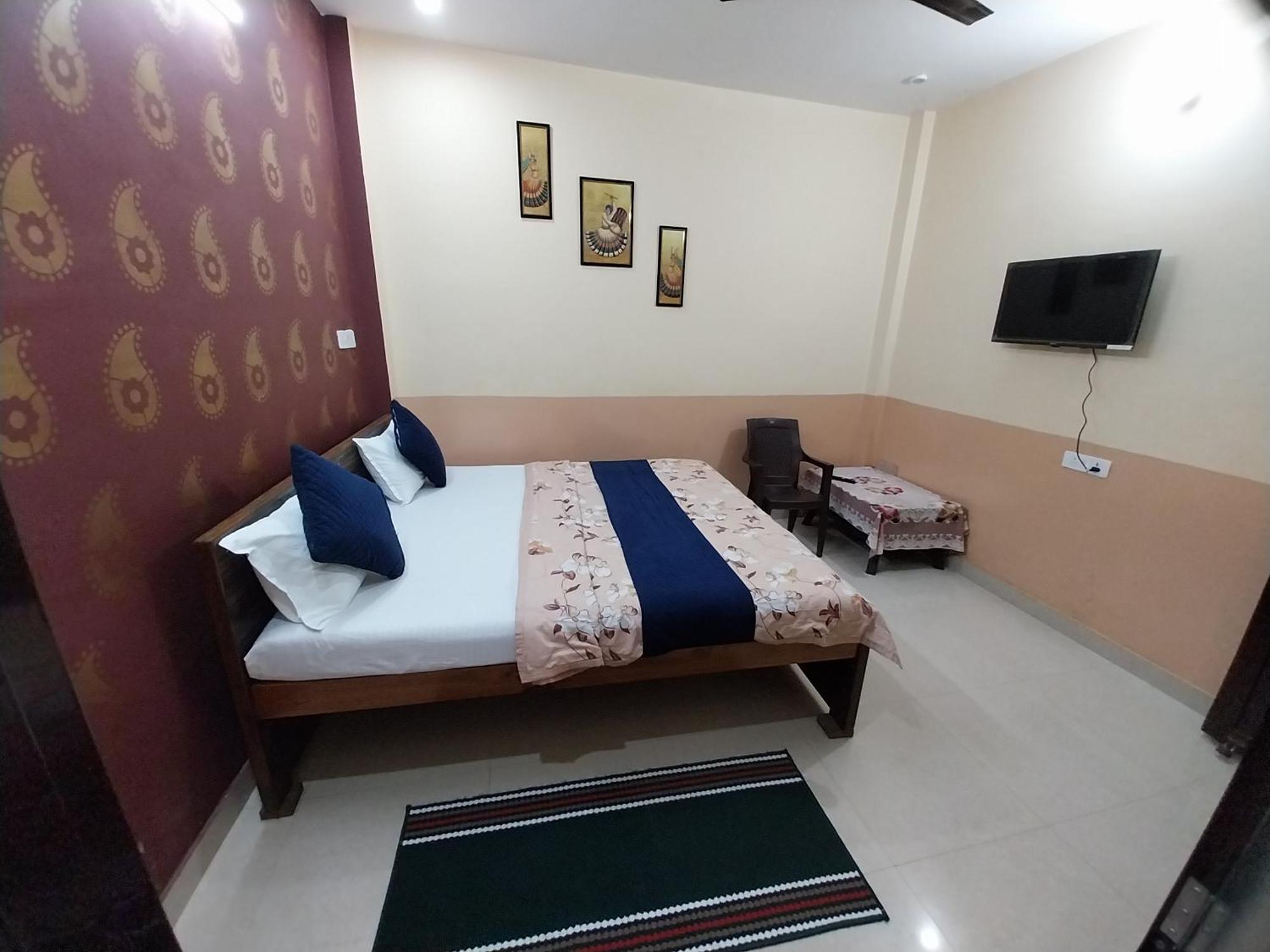 Krishna Ji Paying Guest house *